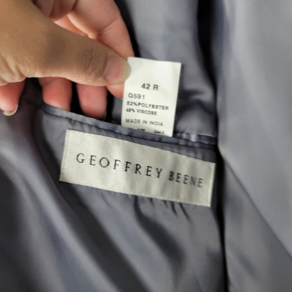 Geoffrey Beene Men's Textured Gray Black Brown Blazer 2 Button Size 42R - Picture 10 of 10